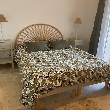 Vila Venez Decouvrir Ce Petit Cocon Situe A Ajaccio Plage A Pied